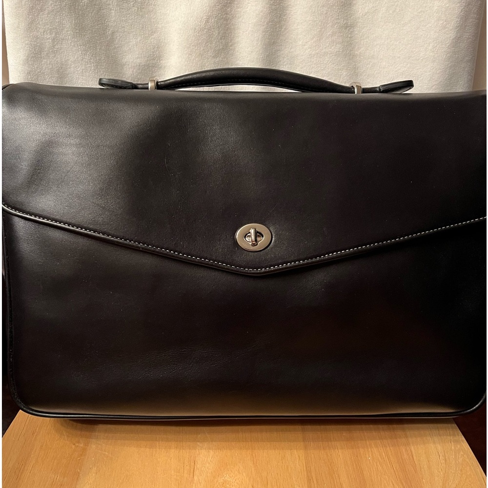 Coach attaché case black leather classic design long strap travel briefcase